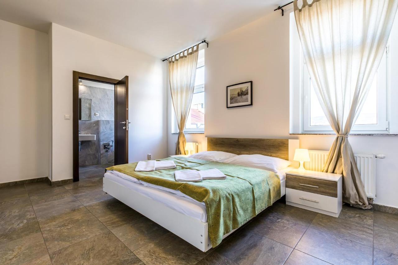 Teplice Apartments U Schodu מראה חיצוני תמונה